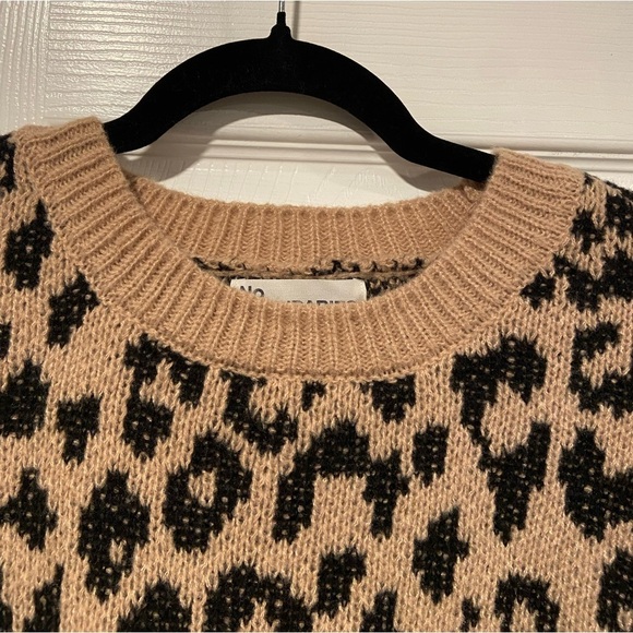 NWT No Boundaries Size L Leopard Print Long Sleeve Crew Neck Soft Comfy Sweater - Picture 2 of 12